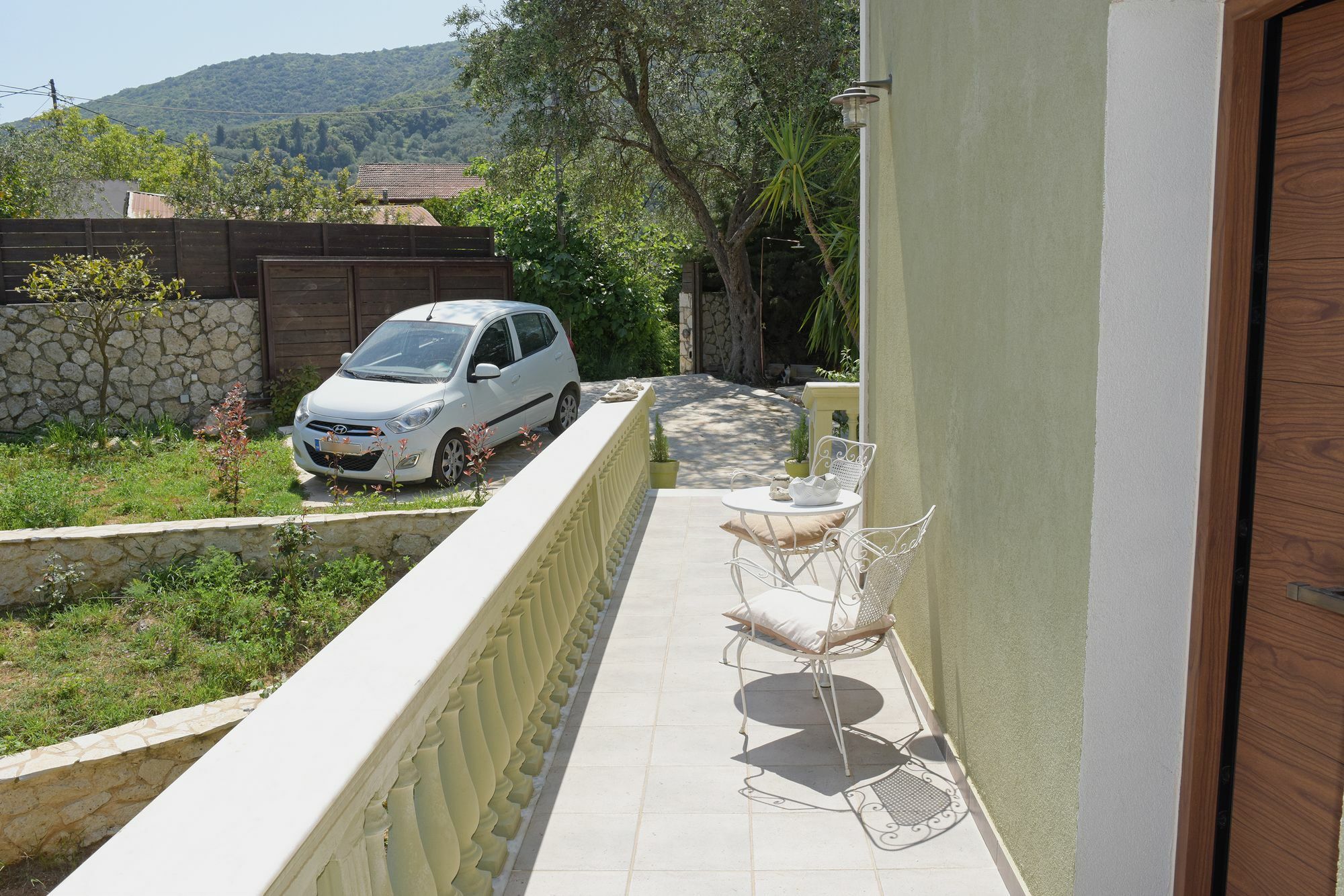 Mavres Luxury Studio Agios Matthaios  Экстерьер фото